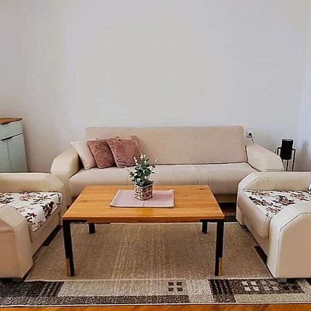 Apartment Anchor Čelina Eksteriør bilde