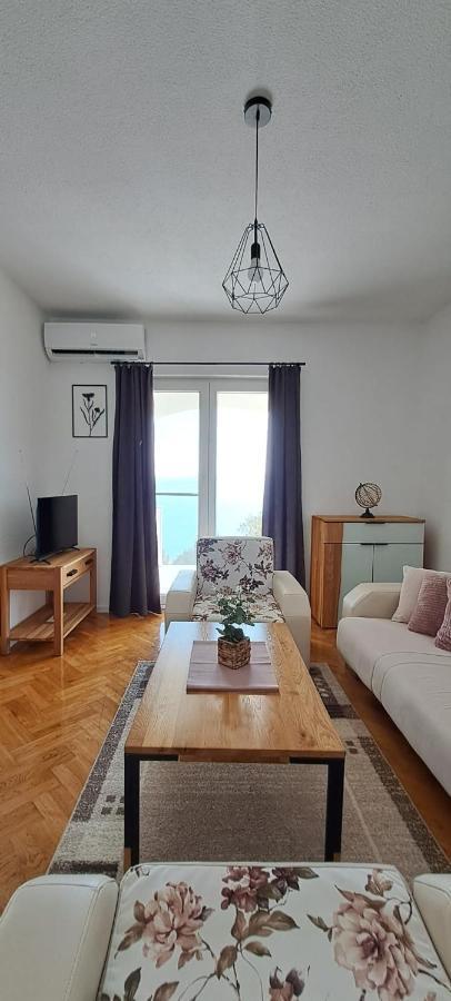 Apartment Anchor Čelina Eksteriør bilde