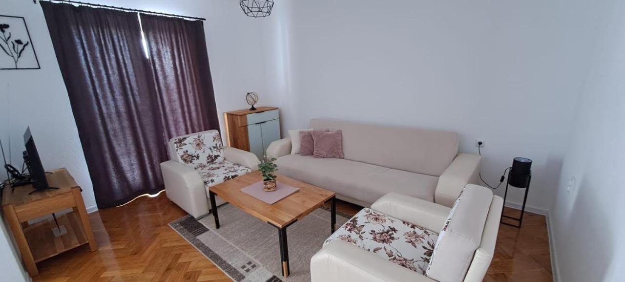 Apartment Anchor Čelina Eksteriør bilde