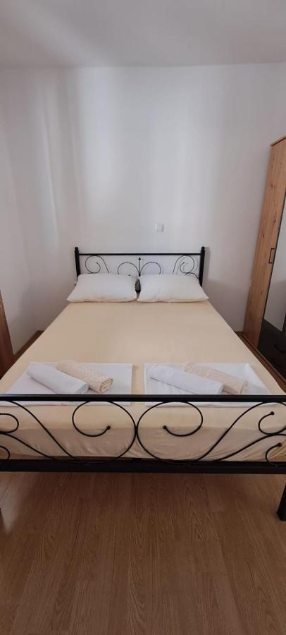 Apartment Anchor Čelina Eksteriør bilde